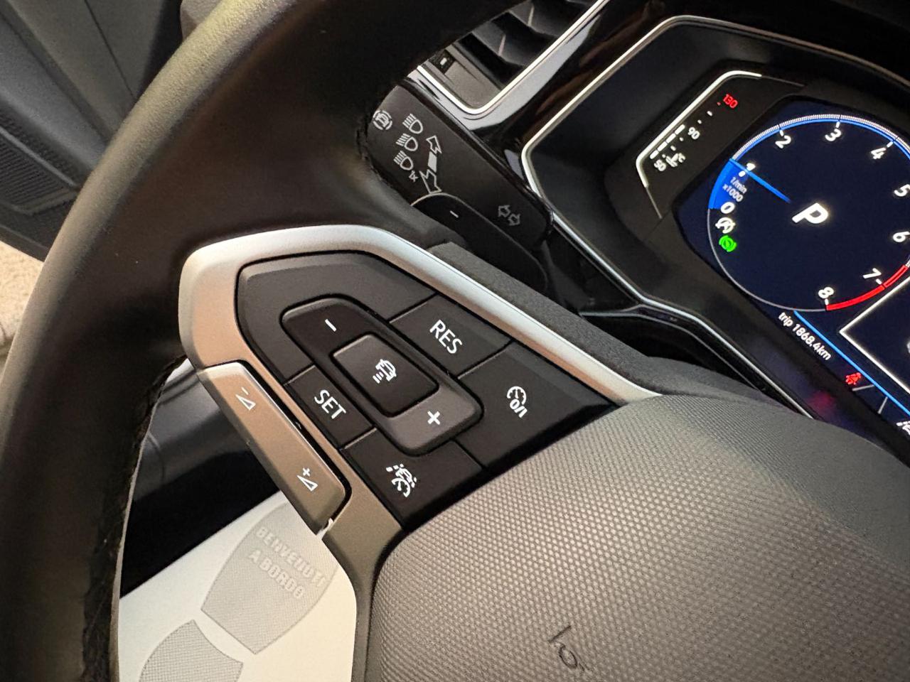 VOLKSWAGEN Taigo 1.0 TSI 116 CV DSG R-Line TETTO APR/PAN - 27