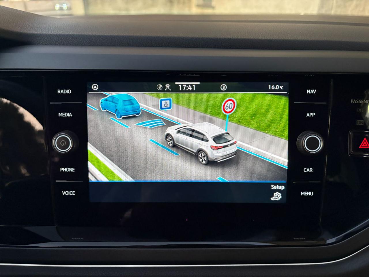 VOLKSWAGEN Taigo 1.0 TSI 116 CV DSG R-Line TETTO APR/PAN - 30