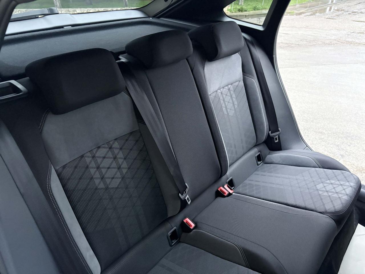 VOLKSWAGEN Taigo 1.0 TSI 116 CV DSG R-Line TETTO APR/PAN - 22