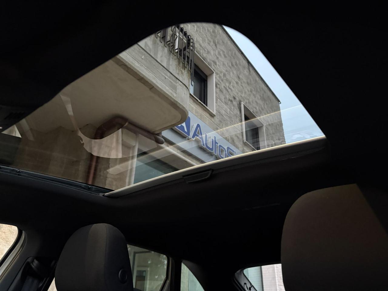 VOLKSWAGEN Taigo 1.0 TSI 116 CV DSG R-Line TETTO APR/PAN - 40