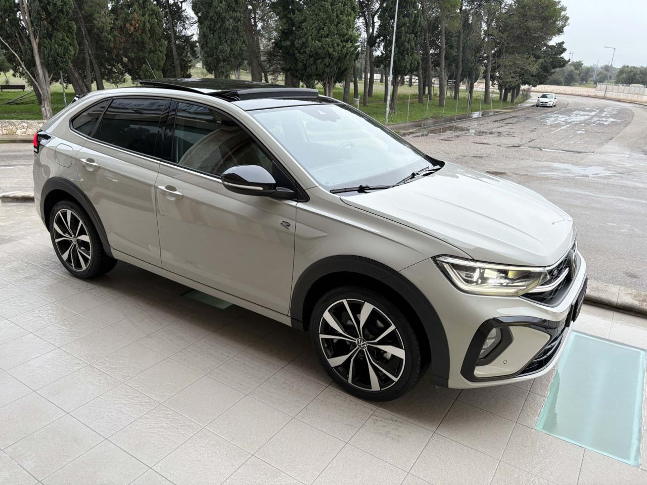 VOLKSWAGEN Taigo 1.0 TSI 116 CV DSG R-Line TETTO APR/PAN - 3