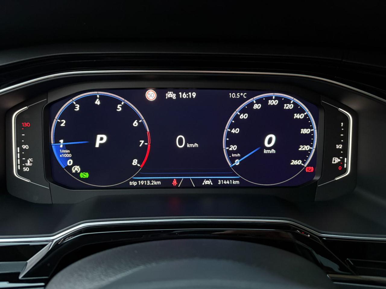 VOLKSWAGEN Taigo 1.0 TSI 116 CV DSG R-Line TETTO APR/PAN - 26