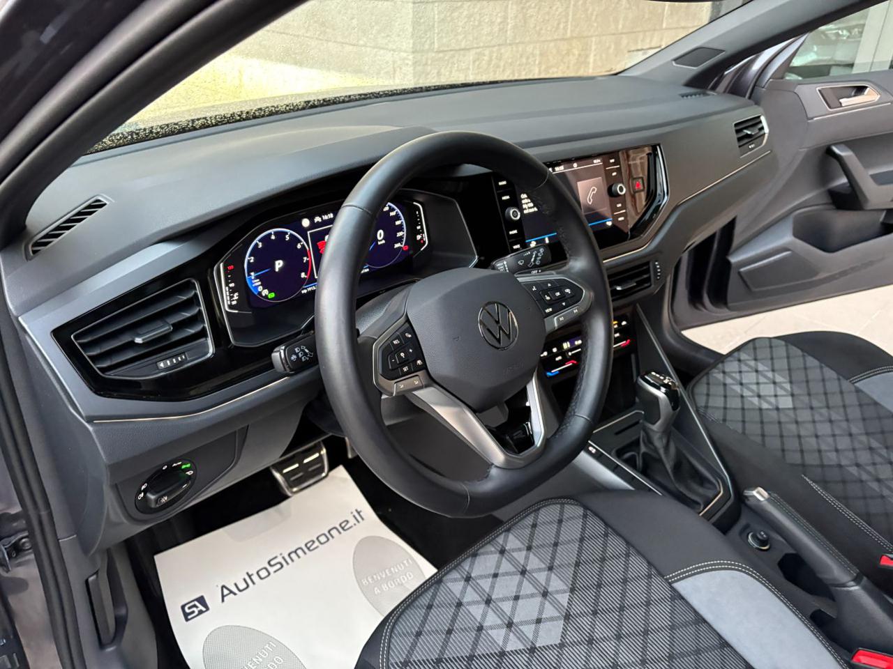 VOLKSWAGEN Taigo 1.0 TSI 116 CV DSG R-Line TETTO APR/PAN - 13