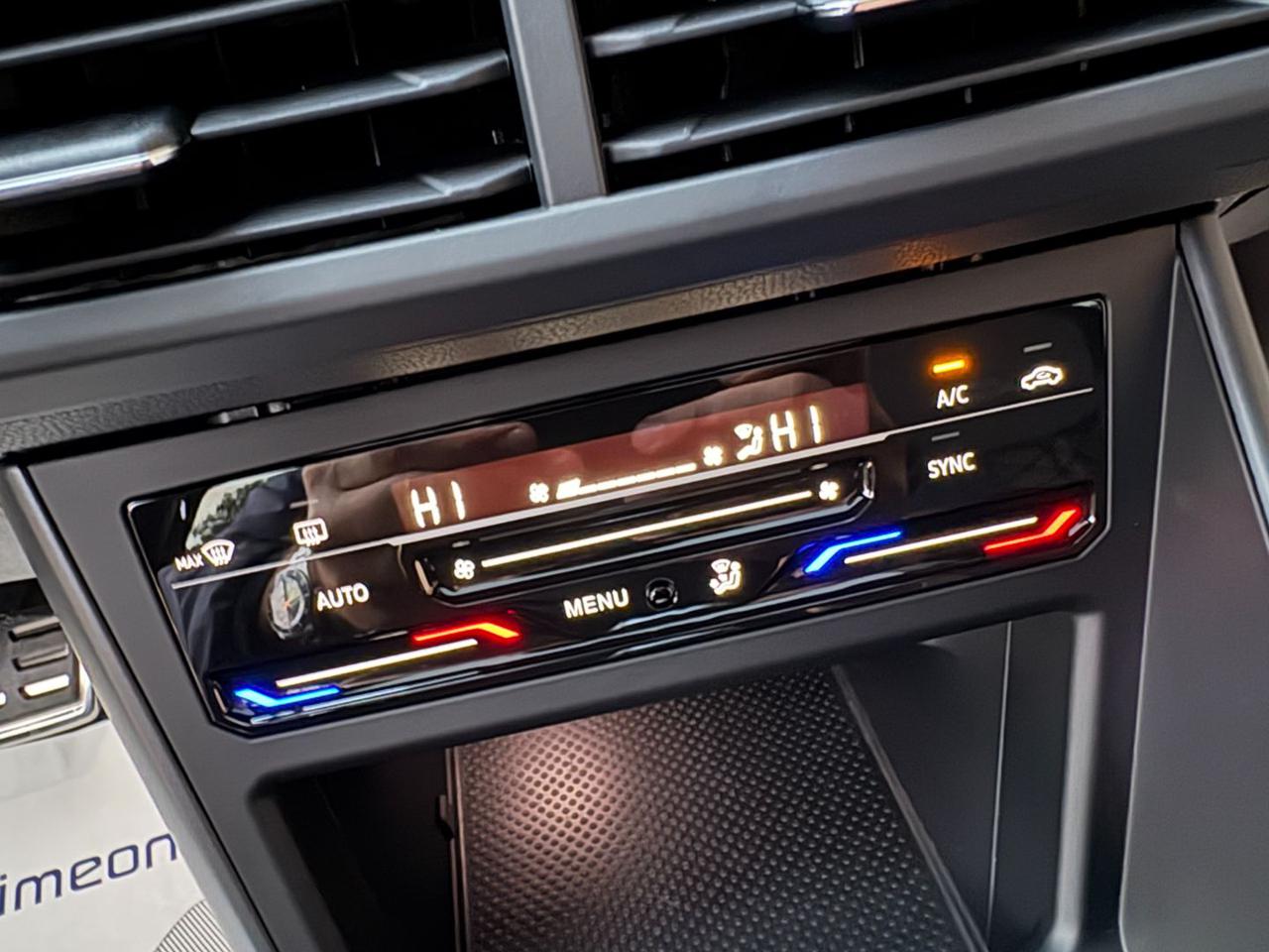 VOLKSWAGEN Taigo 1.0 TSI 116 CV DSG R-Line TETTO APR/PAN - 25