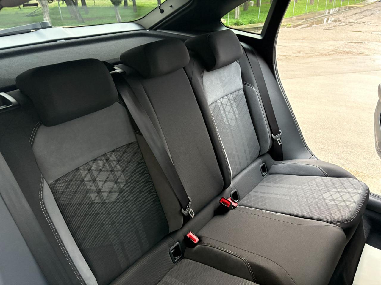 VOLKSWAGEN Taigo 1.0 TSI 116 CV DSG R-Line TETTO APR/PAN - 15