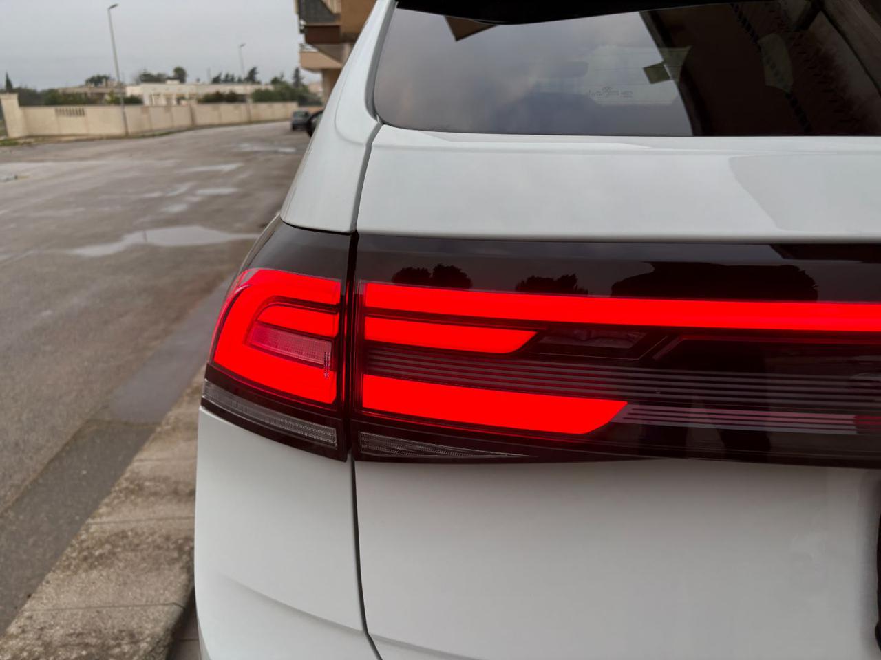 VOLKSWAGEN Taigo 1.0 TSI 116 CV DSG R-Line TETTO APR/PAN - 36