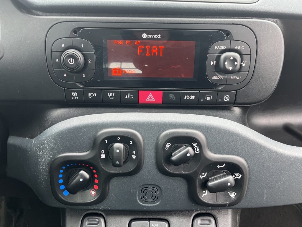 FIAT Panda 1.3Mjt Autocarro N1 - 14