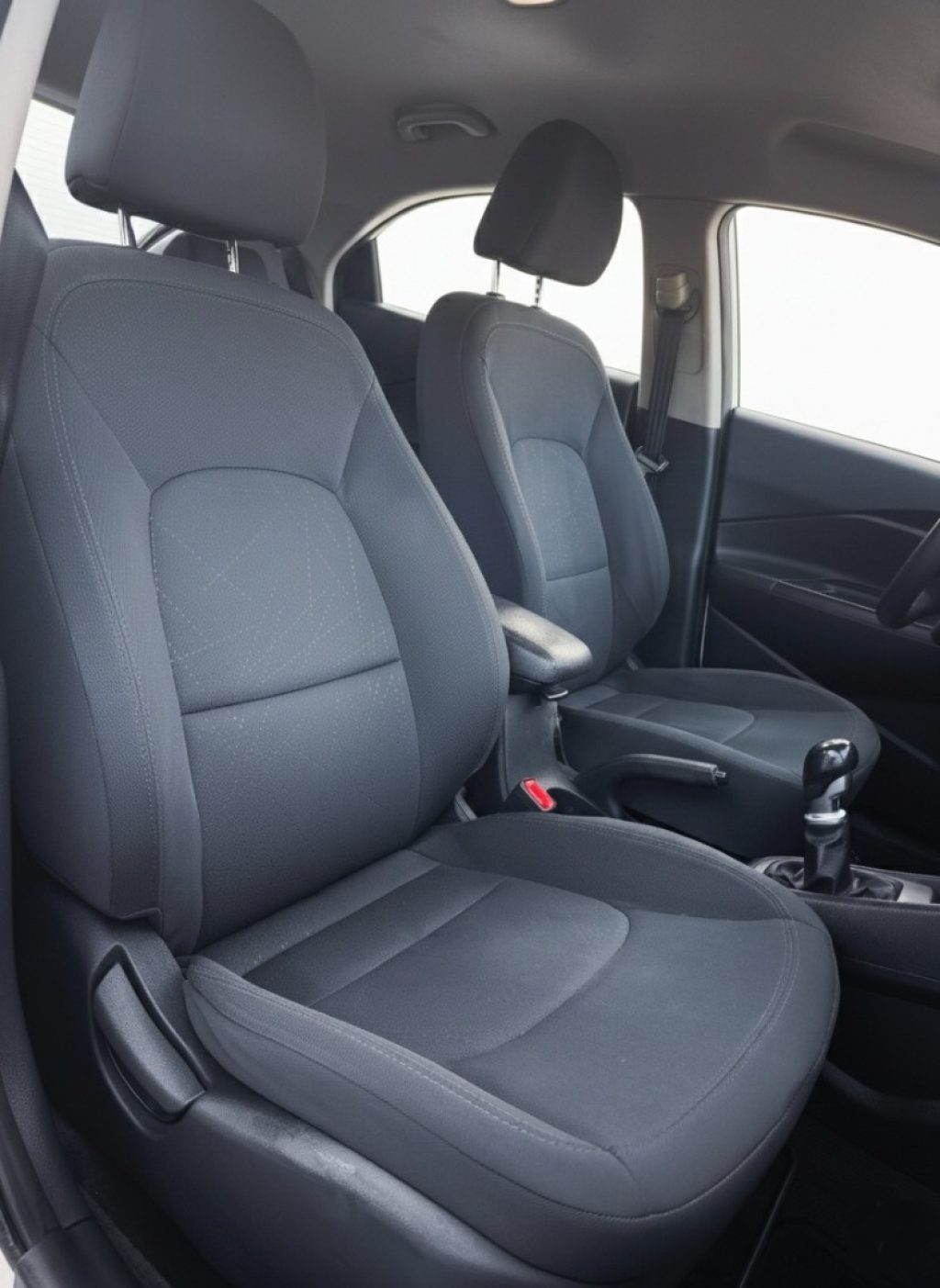 KIA Rio 1.4 CRDI 5 Porte Active Neopatentati - 11