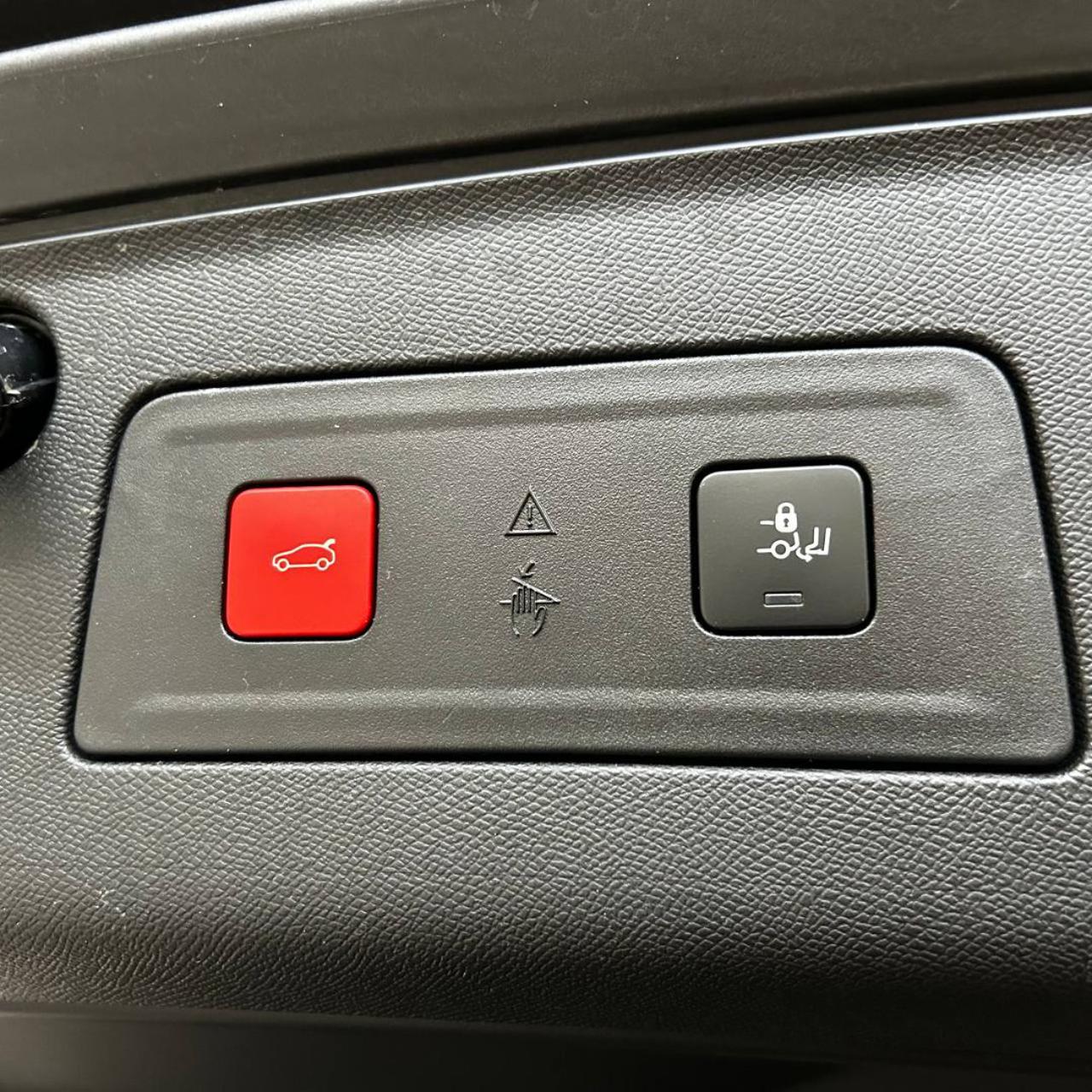 PEUGEOT 508 Plug-in Hybrid 225 e-EAT8 SW GT - 8