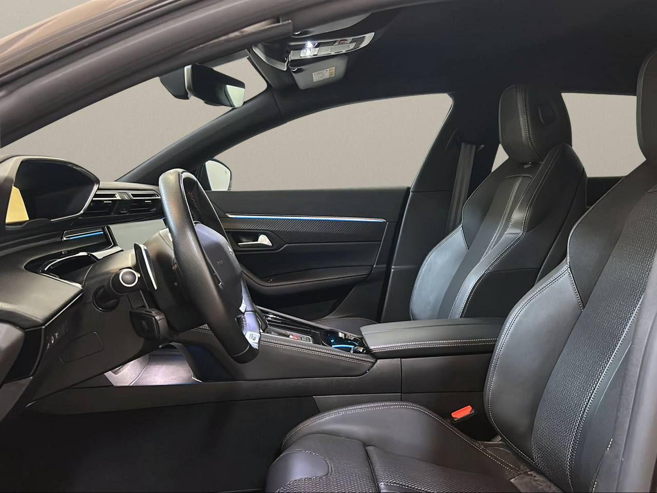 PEUGEOT 508 Plug-in Hybrid 225 e-EAT8 SW GT - 9