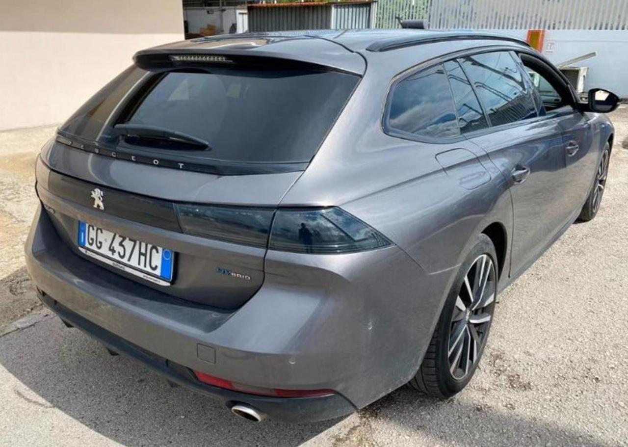 PEUGEOT 508 Plug-in Hybrid 225 e-EAT8 SW GT - 4