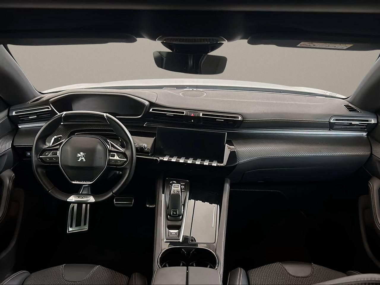 PEUGEOT 508 Plug-in Hybrid 225 e-EAT8 SW GT - 18