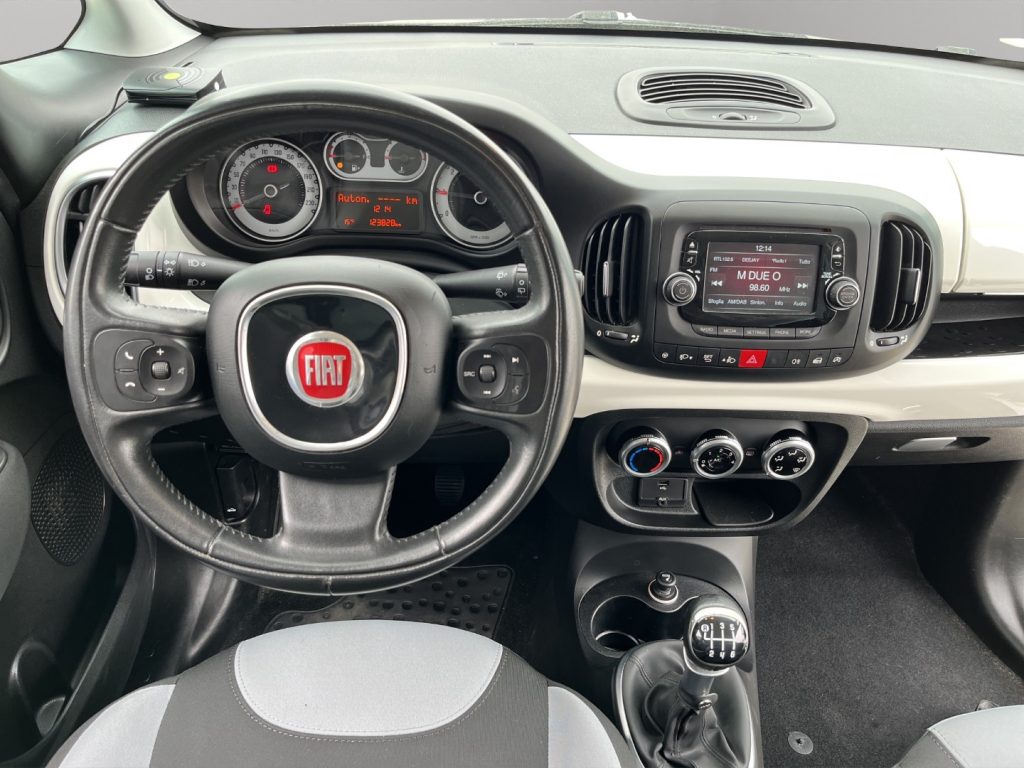 FIAT 500L 1.6 Mjt 105cv - 10