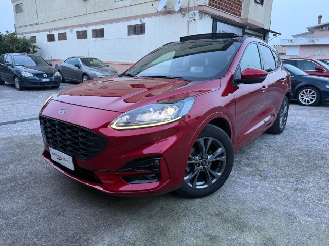 FORD Kuga Rosso perlato