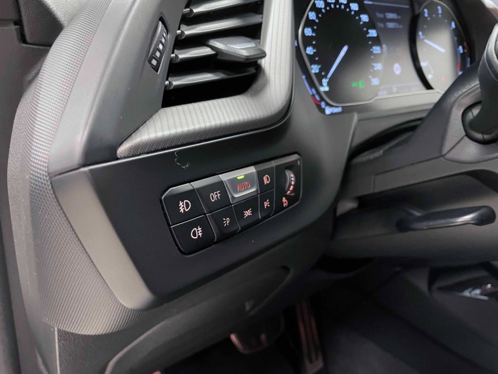 BMW 116 D M-SPORT AUTO - IVA DEDUCIBILE - 21