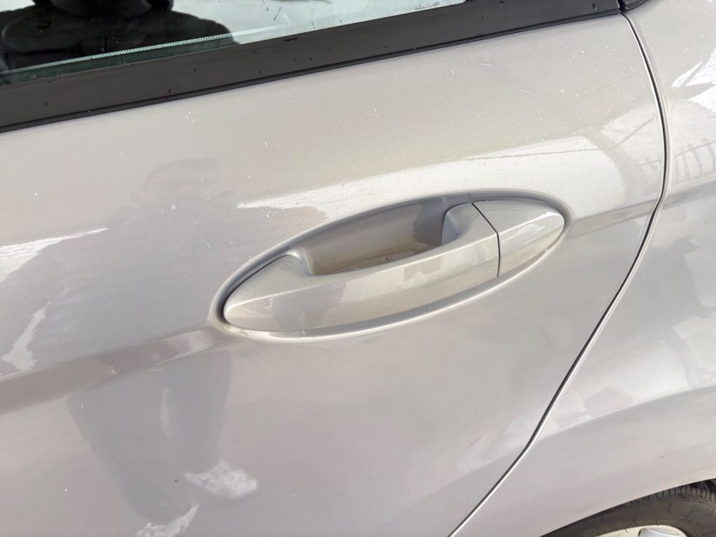 FORD Fiesta 1.4 TDCi 70CV 5 porte Titanium OK NEOPATENTATI - 47