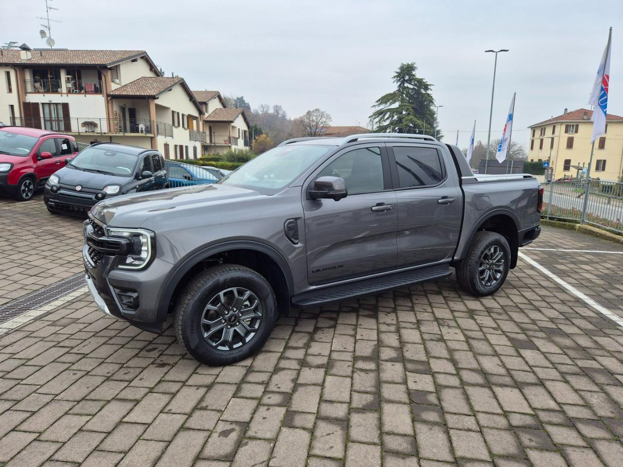 FORD Ranger 2.0 ECOBLUE aut. 205 CV DC Wildtrak 5 posti - 3