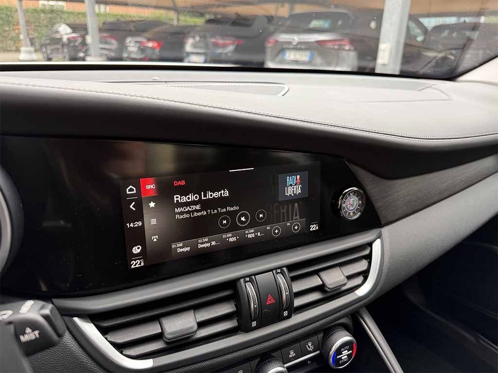 ALFA ROMEO Giulia 2.2 t Sprint TELECAMERA POST. PELLE APPLE CARPLAY - 19