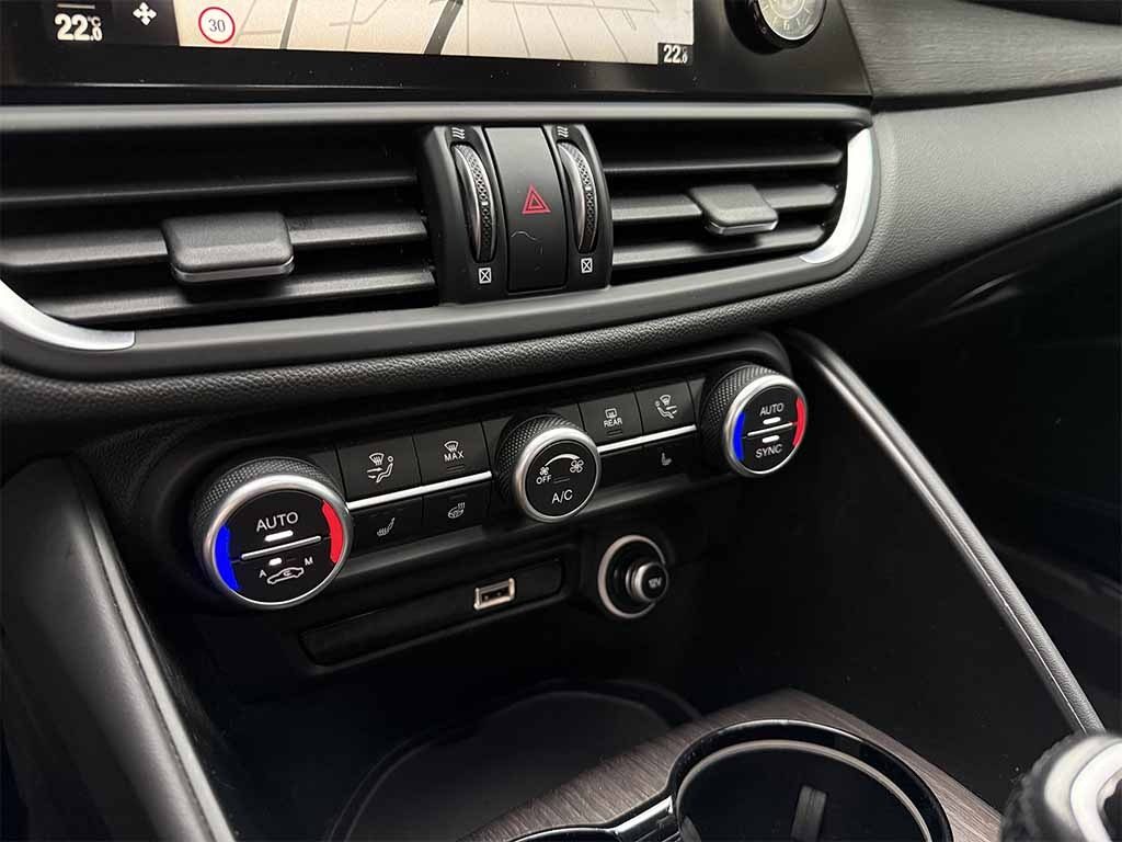 ALFA ROMEO Giulia 2.2 t Sprint TELECAMERA POST. PELLE APPLE CARPLAY - 18