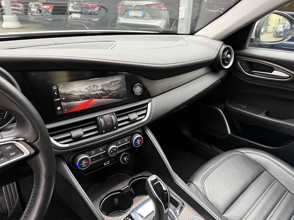 ALFA ROMEO Giulia 2.2 t Sprint TELECAMERA POST. PELLE APPLE CARPLAY - 16