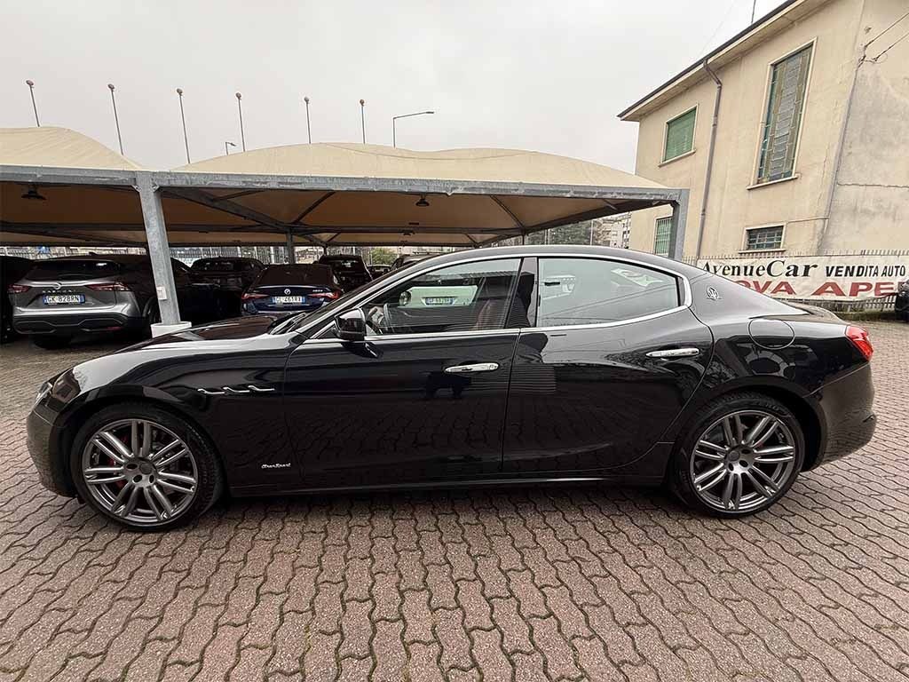 MASERATI Ghibli GRANSPORT TELECAMERA 360° CERCHI DA 20 CARPLAY - 8