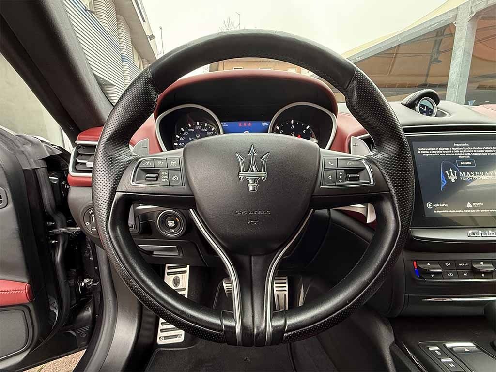 MASERATI Ghibli GRANSPORT TELECAMERA 360° CERCHI DA 20 CARPLAY - 12