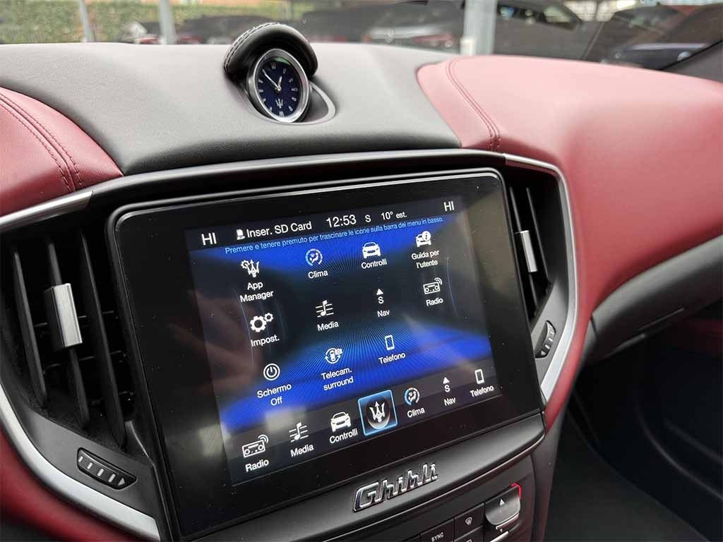 MASERATI Ghibli GRANSPORT TELECAMERA 360° CERCHI DA 20 CARPLAY - 22