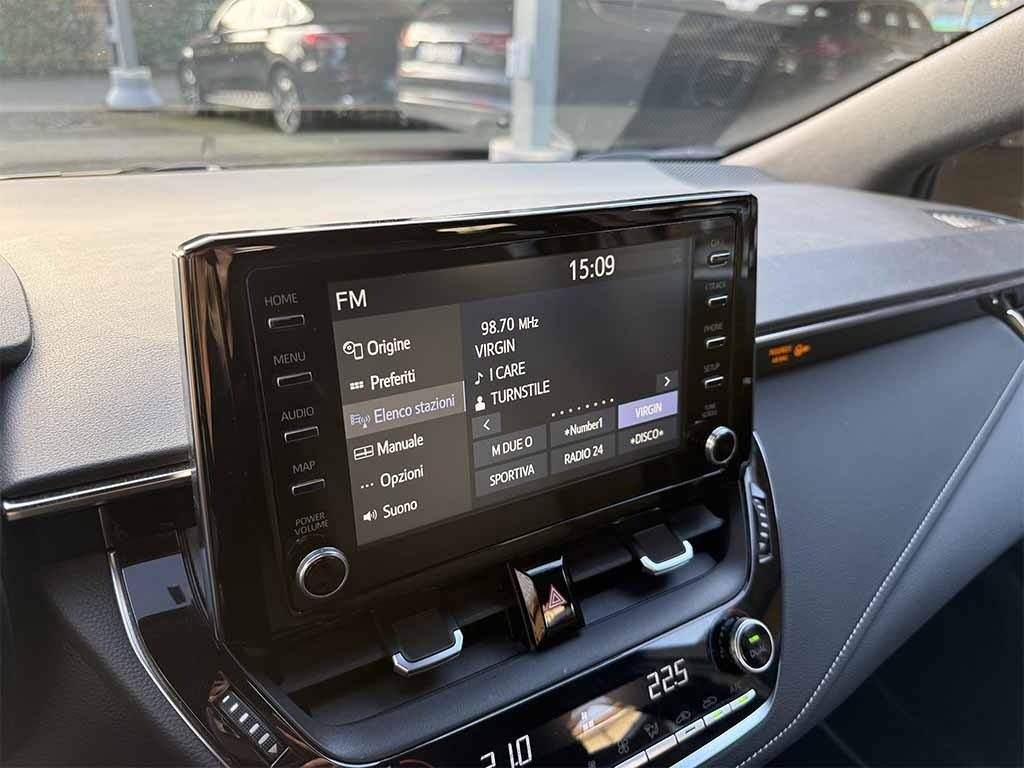 TOYOTA Corolla 1.8h Active cvt TELECAMERA CARPLAY PREZZO REALE - 19