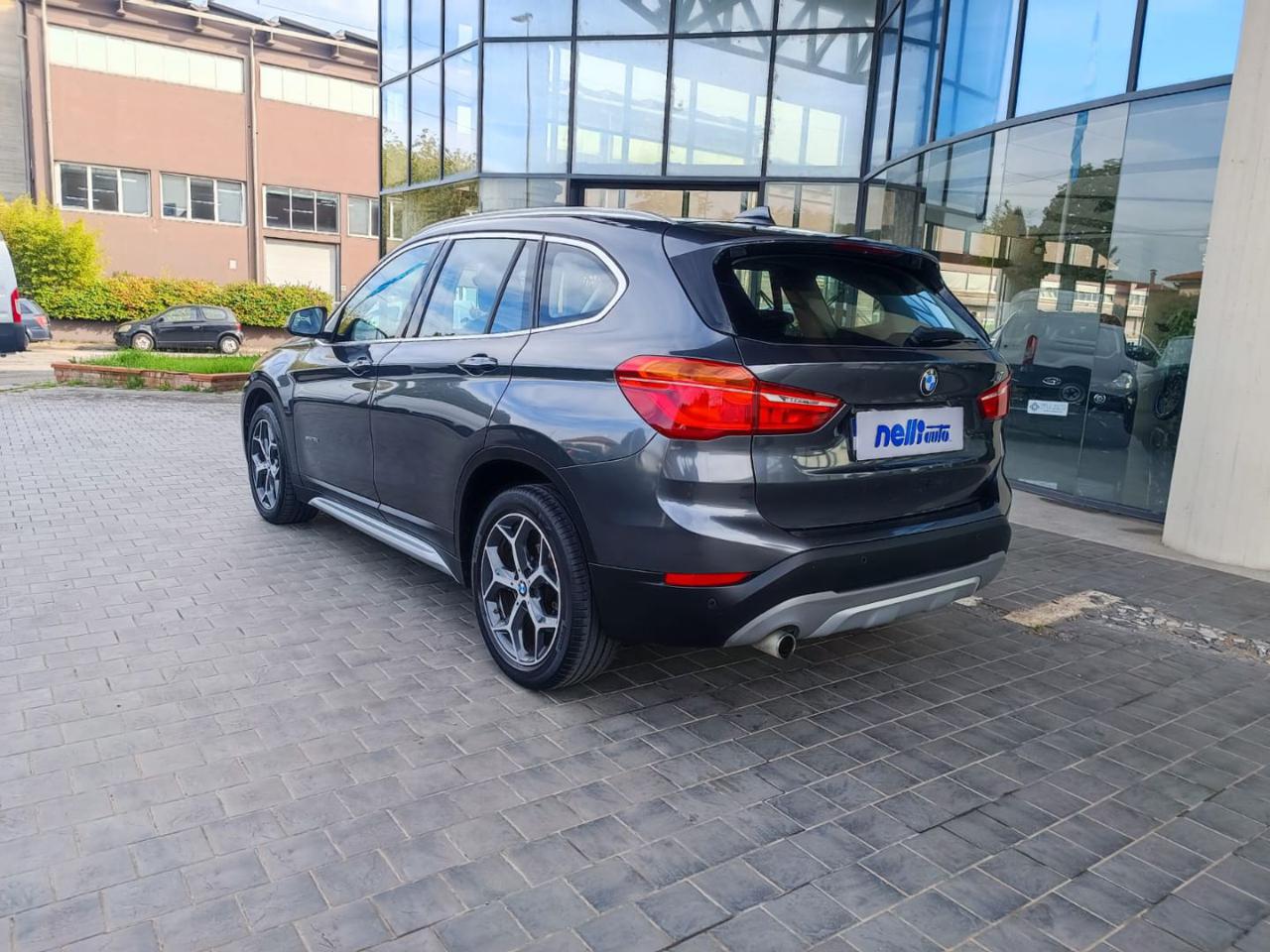 BMW X1 sDrive18d xLine - 2