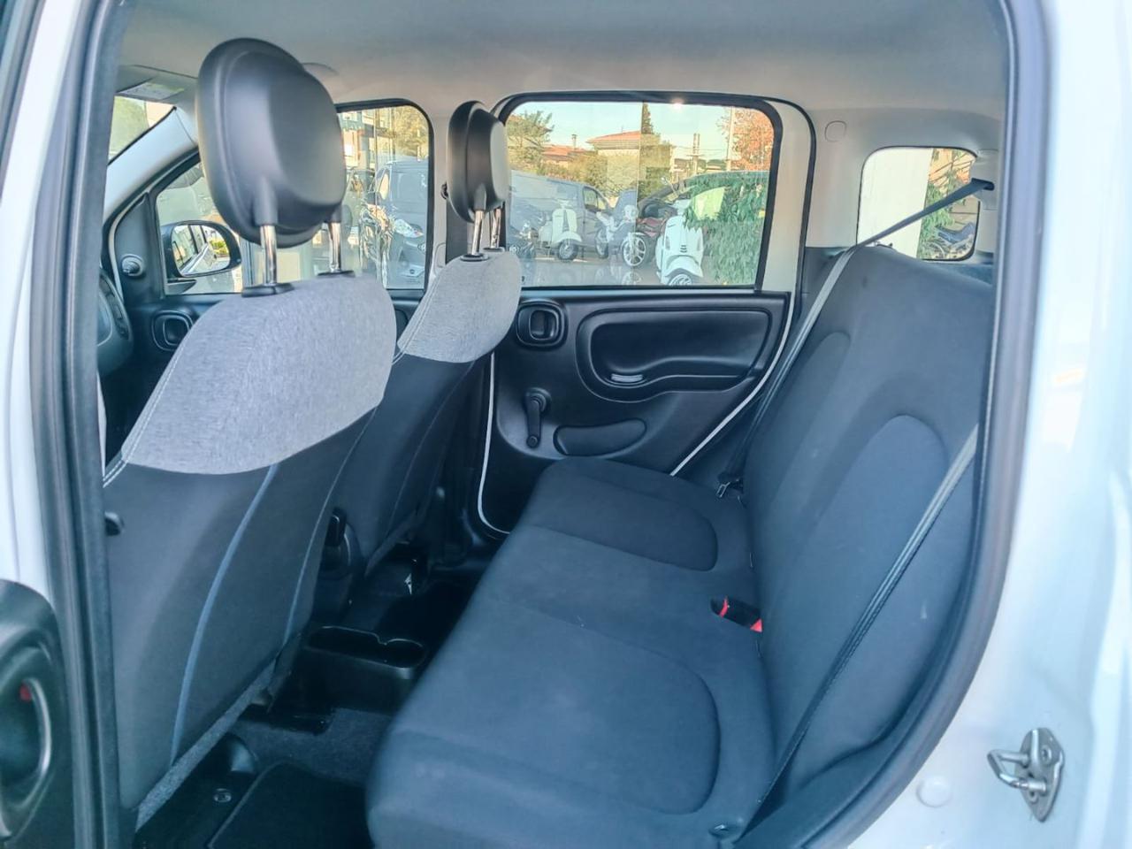 FIAT Panda 1.0 FireFly S&S Hybrid - 4