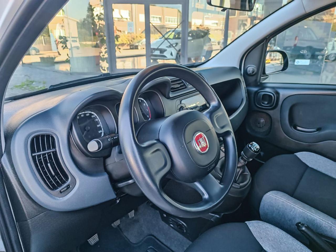 FIAT Panda 1.0 FireFly S&S Hybrid - 23