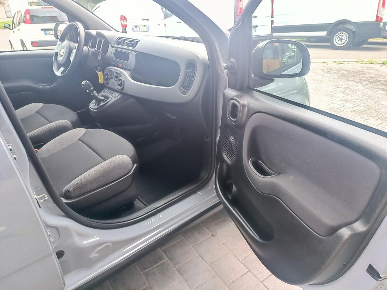 FIAT Panda 1.0 FireFly S&S Hybrid - 14