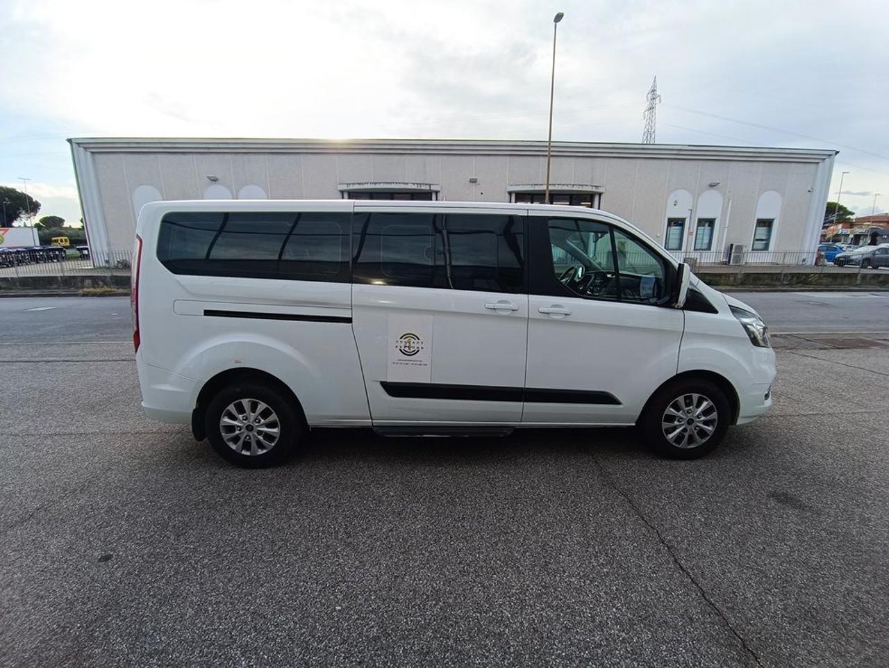 FORD Tourneo Custom 320 2.0 TDCi 130CV aut. PL Trend - 23