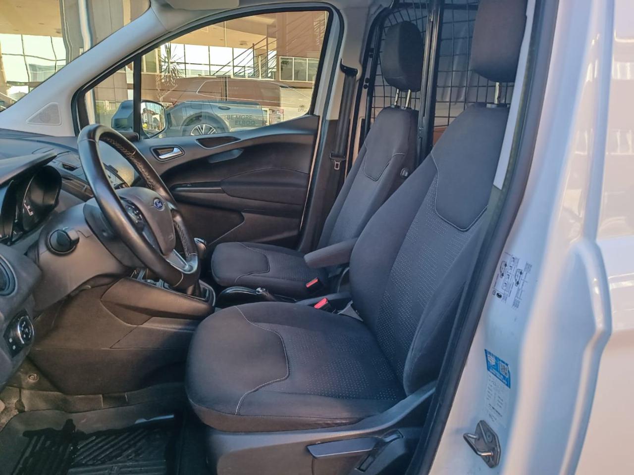 FORD Transit Courier 1.5 TDCi 100CV Van Trend - 27