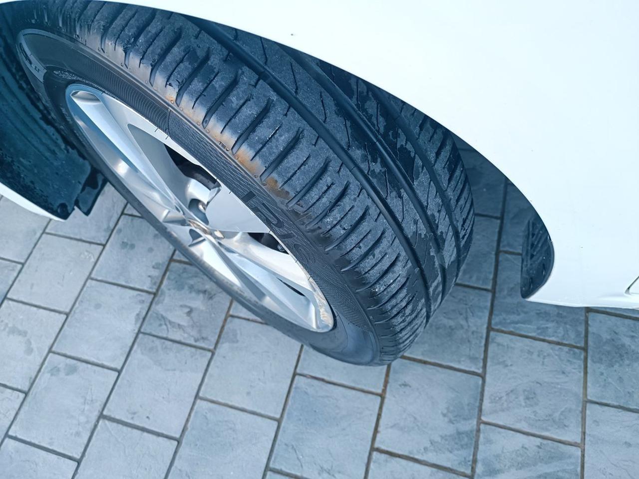 HYUNDAI i20 1.2 84 CV 5 porte Comfort - 30