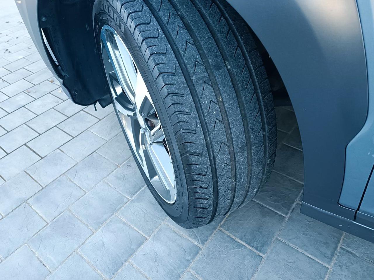 HYUNDAI Kona 1.0 T-GDI Xpossible - 28