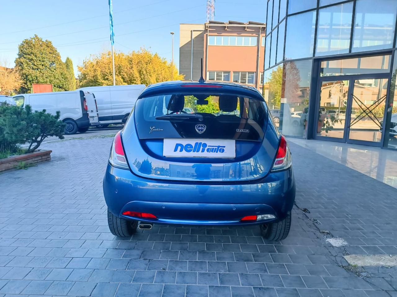 LANCIA Ypsilon 1.0 FireFly 5 porte S&S Hybrid Gold - 4