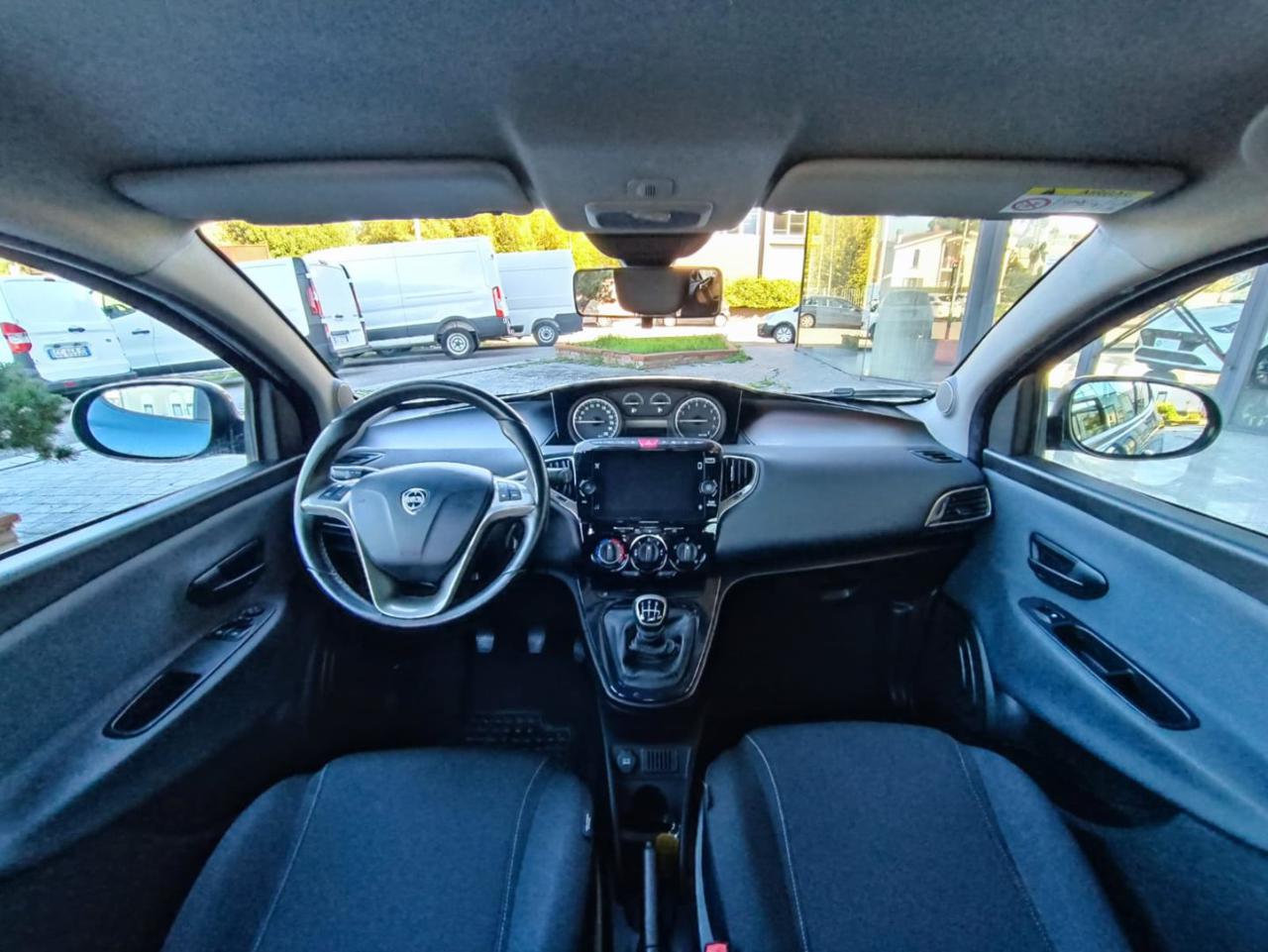 LANCIA Ypsilon 1.0 FireFly 5 porte S&S Hybrid Gold - 21