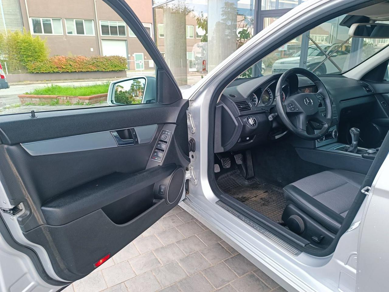 MERCEDES-BENZ C 200 CDI Avantg. - 7