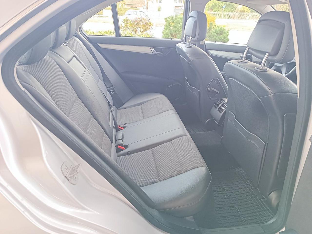 MERCEDES-BENZ C 200 CDI Avantg. - 13