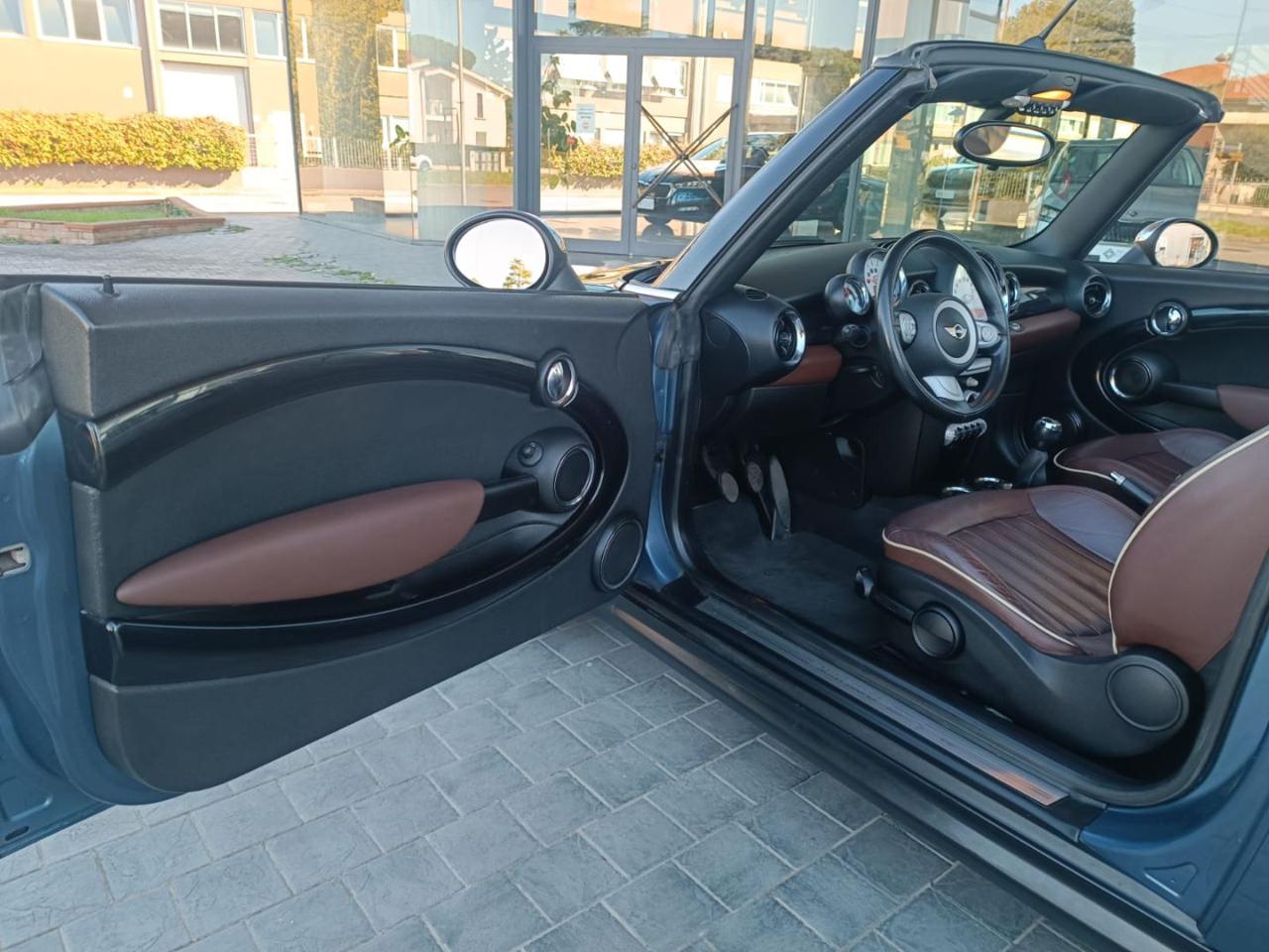 MINI Cabrio Mini 1.6 16V Cooper Cabrio - 23