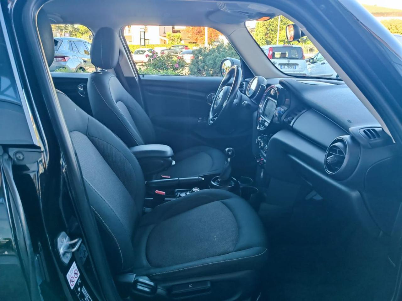 MINI One 1.5 One 75 CV Baker Street 5 porte - 17