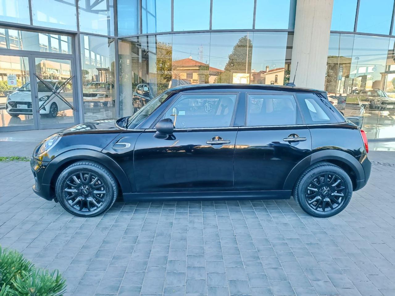 MINI One 1.5 One 75 CV Baker Street 5 porte - 13