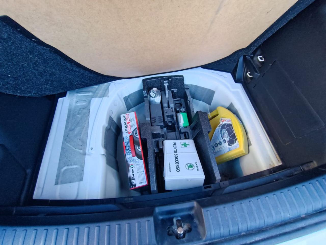 SKODA Fabia 1.0 MPI 65 CV Ambition - 18