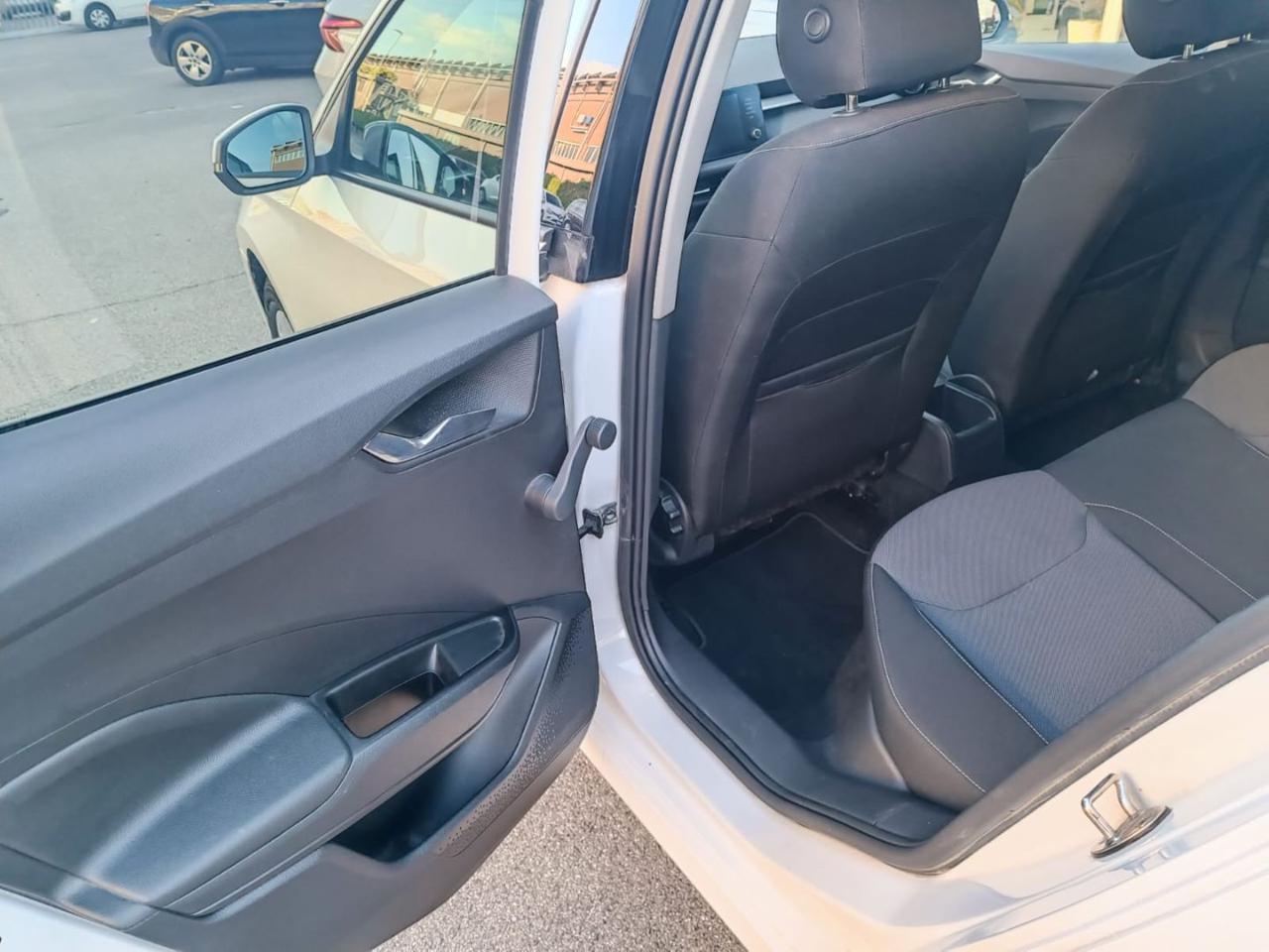 SKODA Fabia 1.0 MPI 65 CV Ambition - 25