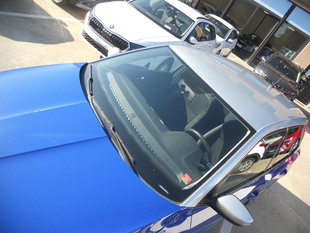 SKODA Fabia 1.0 MPI 75 CV Twin Color Argento - 14