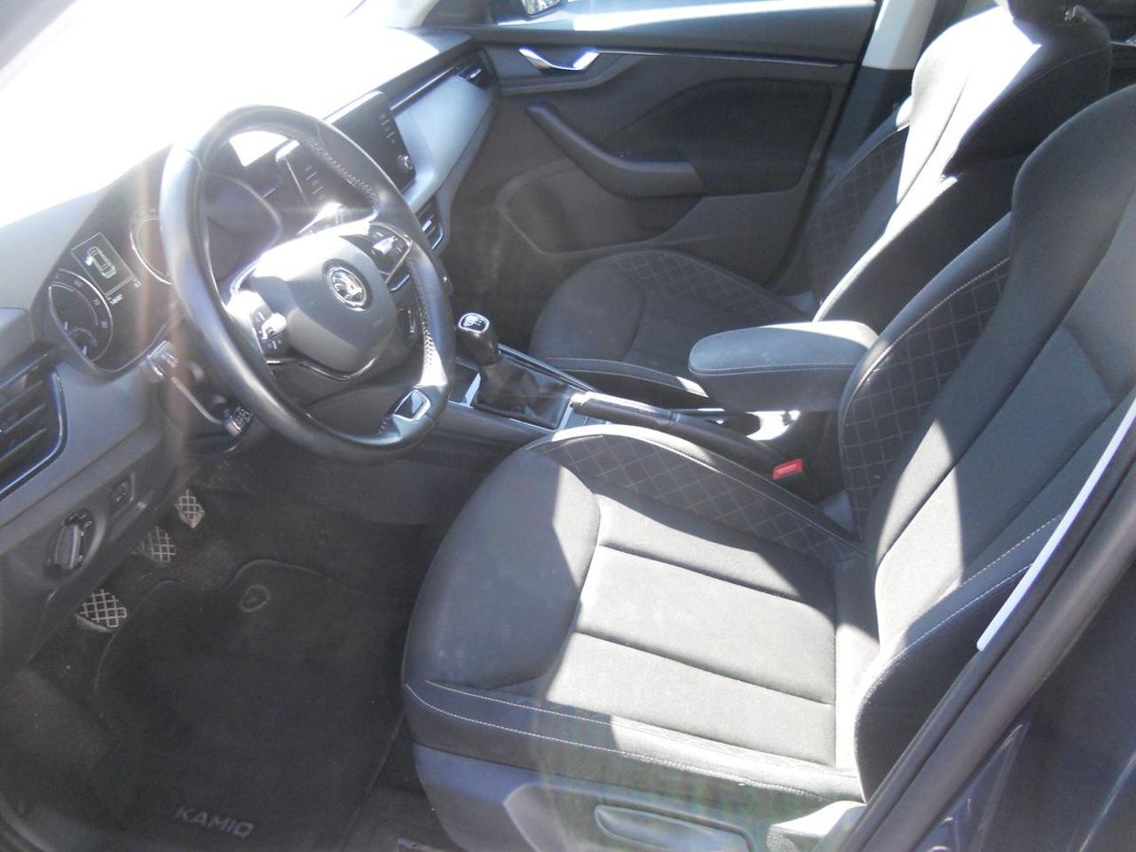 SKODA Kamiq 1.0 G-Tec Ambition - 8