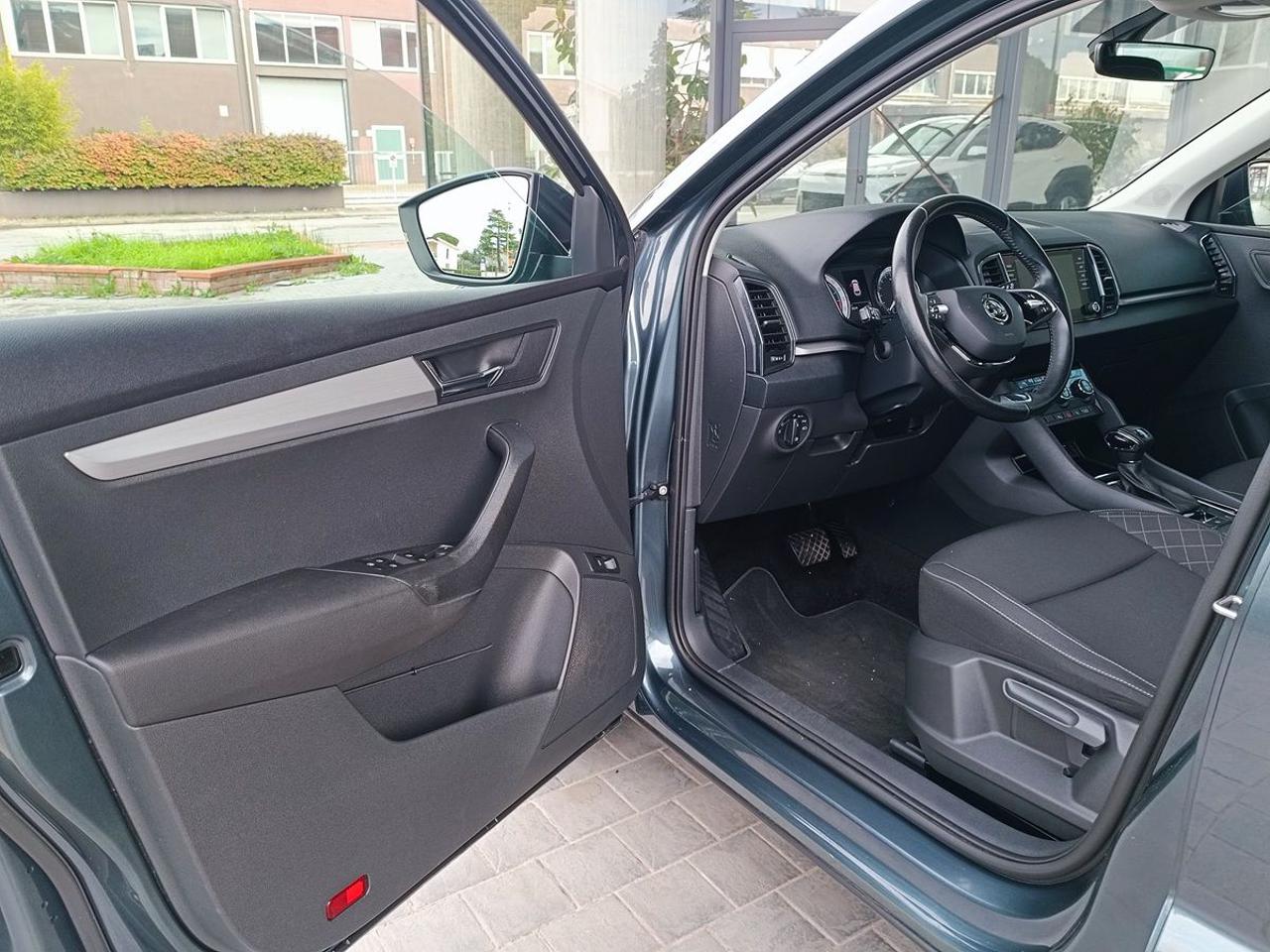 SKODA Karoq 2.0 TDI EVO SCR 115 CV DSG Executive - 18