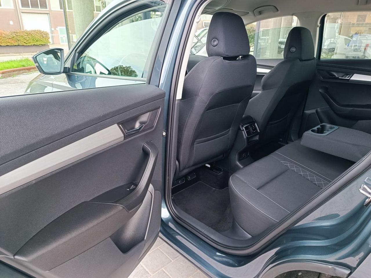 SKODA Karoq 2.0 TDI EVO SCR 115 CV DSG Executive - 21