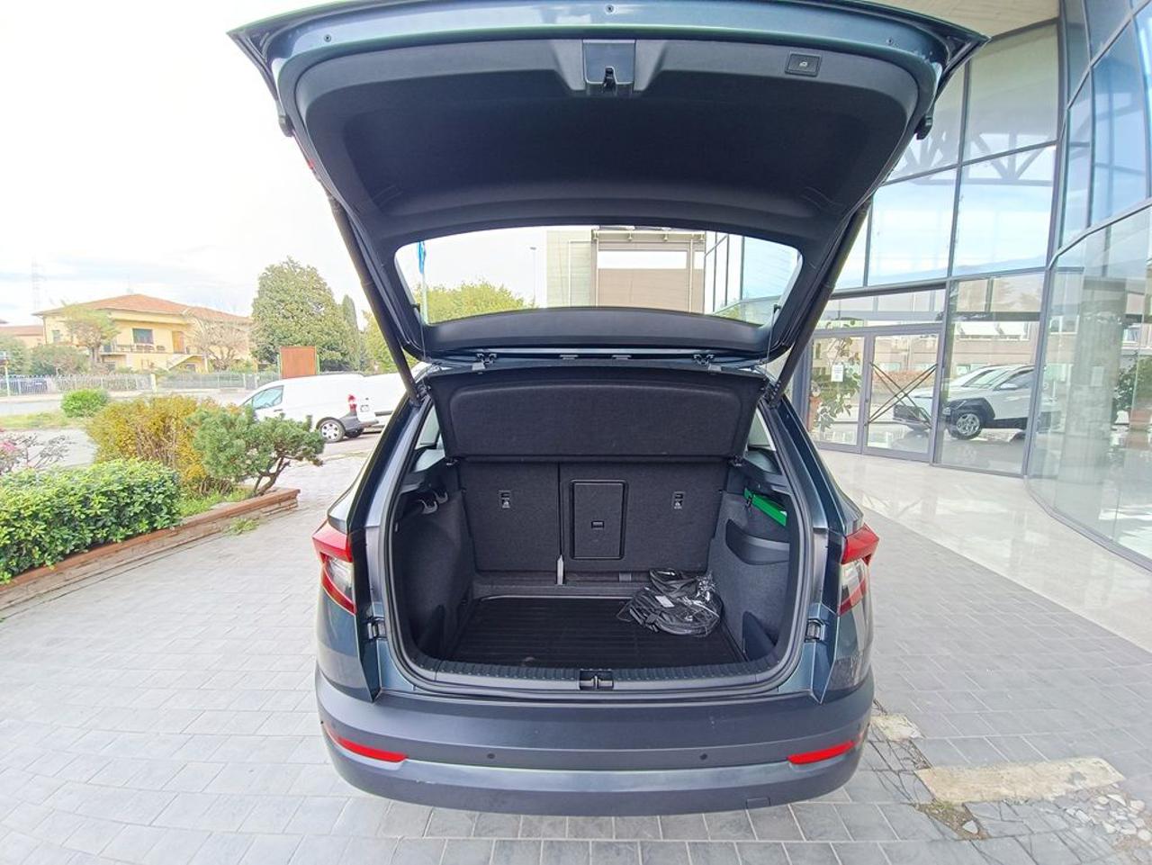 SKODA Karoq 2.0 TDI EVO SCR 115 CV DSG Executive - 24